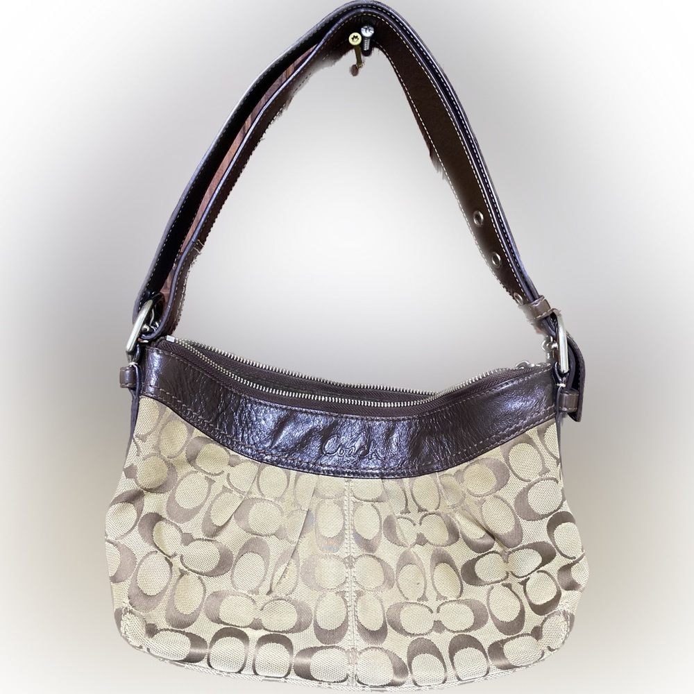 Coach shoulder bag